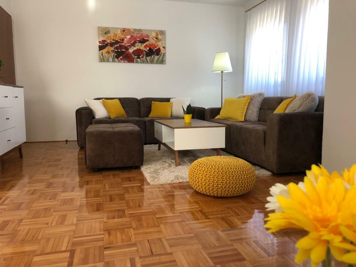Apartment Golden Fields Смолянац Экстерьер фото