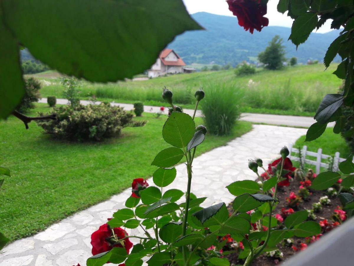 Apartment Golden Fields Смолянац Экстерьер фото