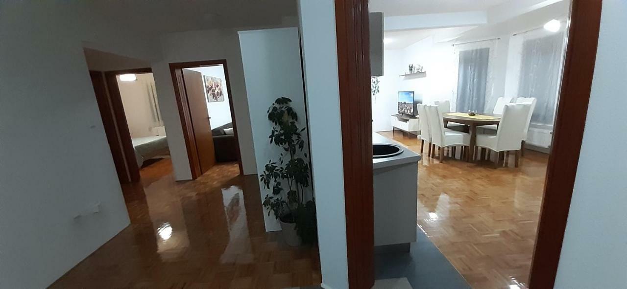 Apartment Golden Fields Смолянац Экстерьер фото